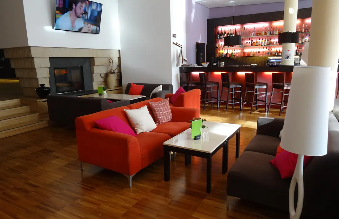 Holiday Inn Resort Warsaw Józefów, an IHG Hotel-1